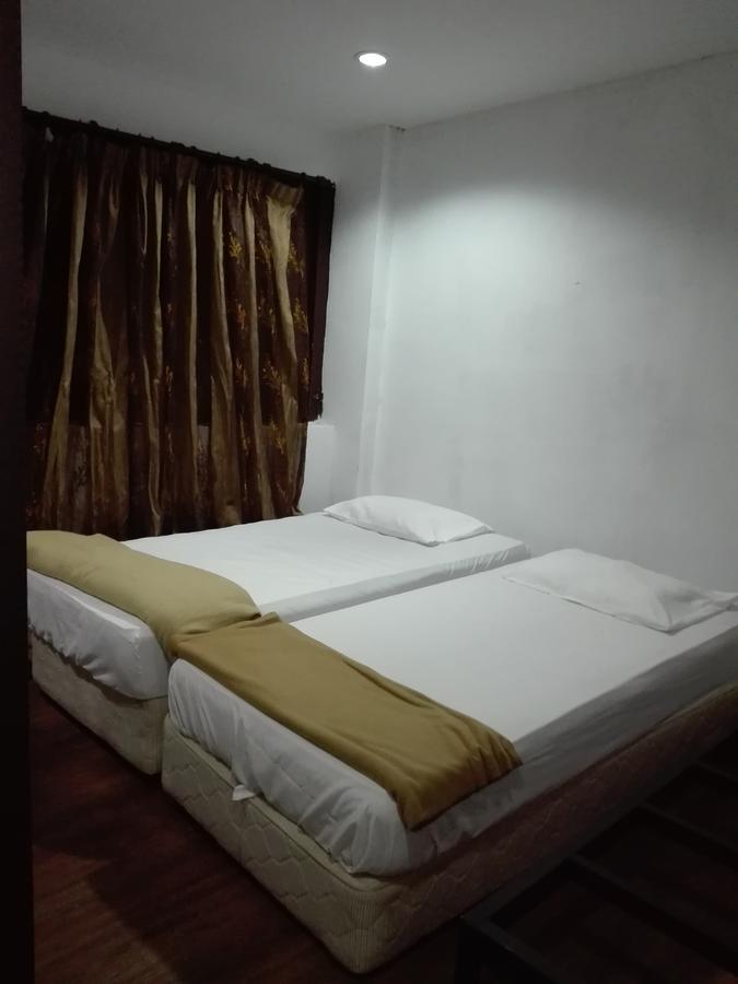 Tonight Hotel Hostel George Town Ngoại thất bức ảnh