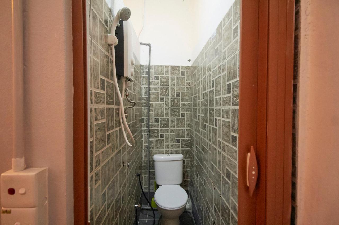 Tonight Hotel Hostel George Town Ngoại thất bức ảnh